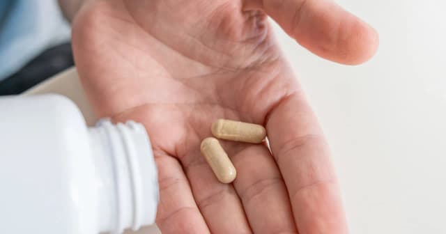 Kiedy zażywać probiotyki, aby działały najlepiej? Praktyczne porady i błędy Kiedy zażywać probiotyki, aby działały najlepiej? Praktyczne porady i błędy